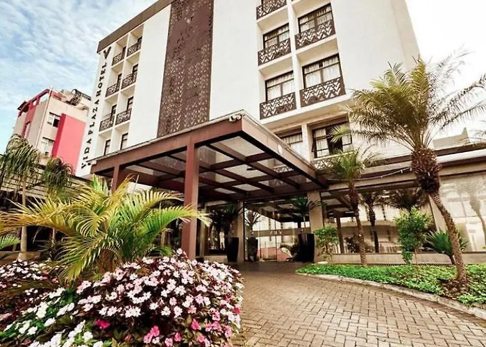 Vida Plaza Hotel