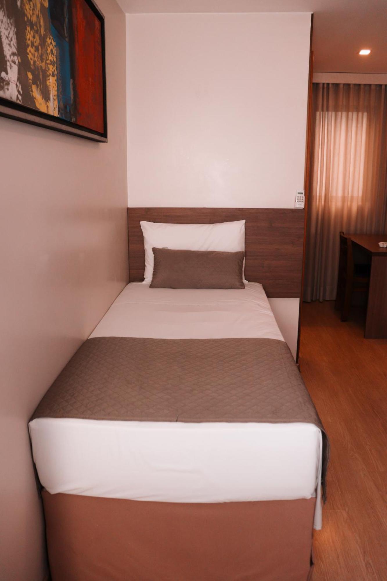 Hotel Vida Plaza 3*